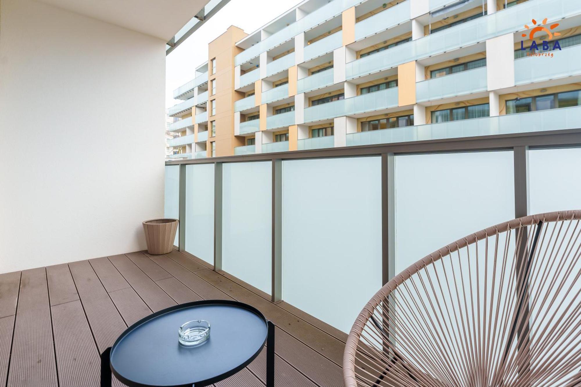 Laba Kolobrzeg Apartamenty Kasprowicza 20Ab Buitenkant foto