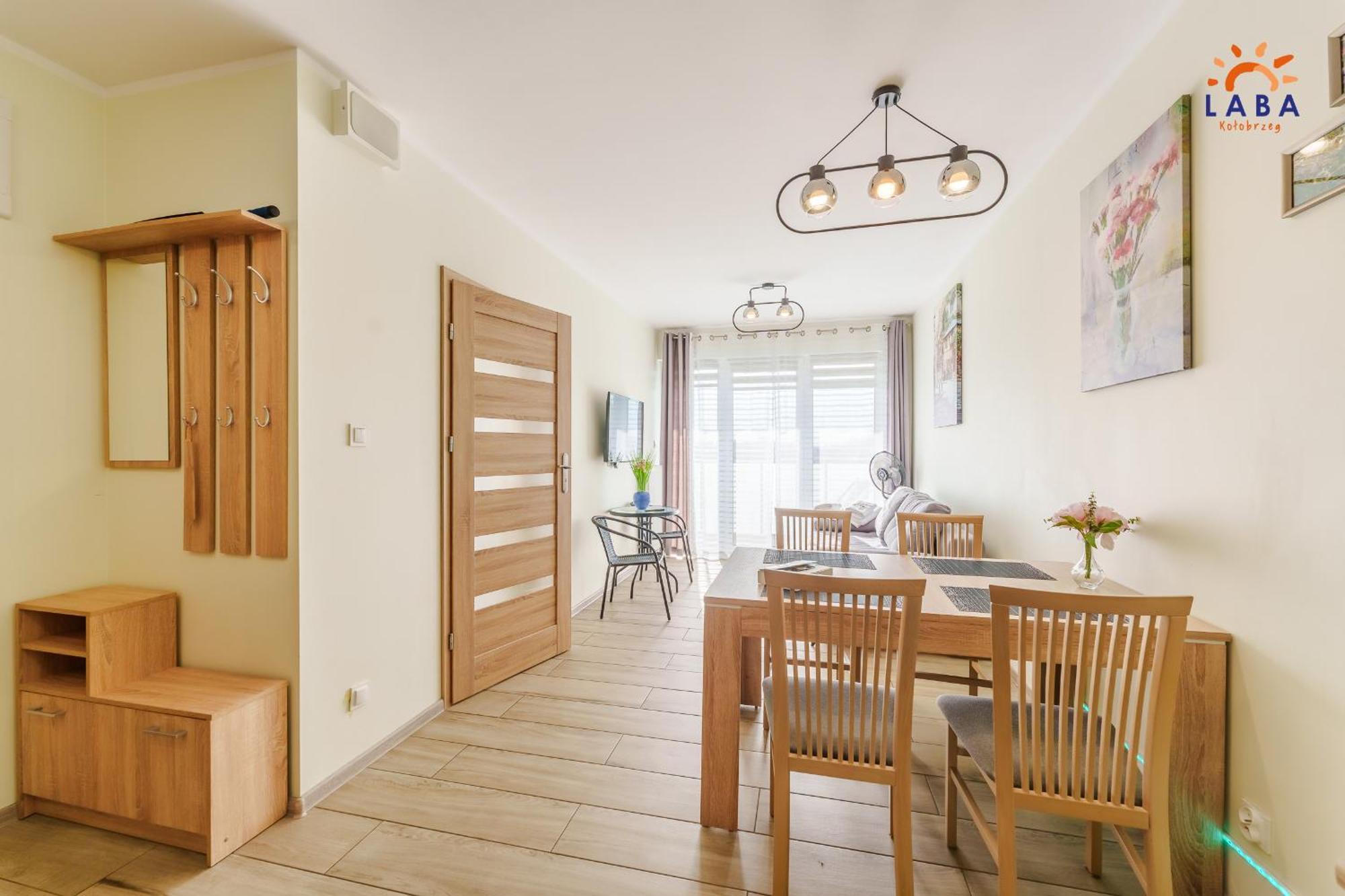 Laba Kolobrzeg Apartamenty Kasprowicza 20Ab Buitenkant foto