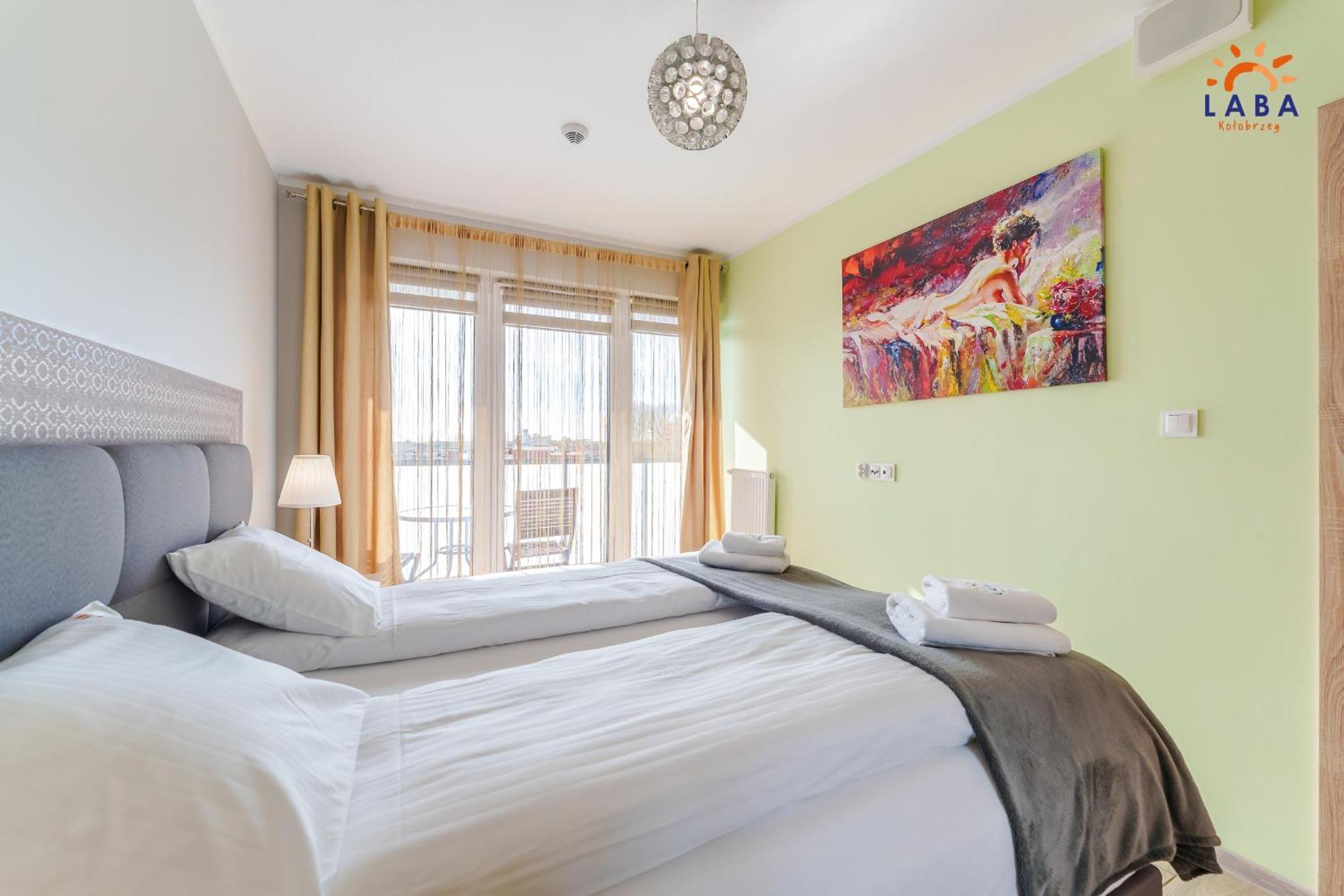 Laba Kolobrzeg Apartamenty Kasprowicza 20Ab Buitenkant foto