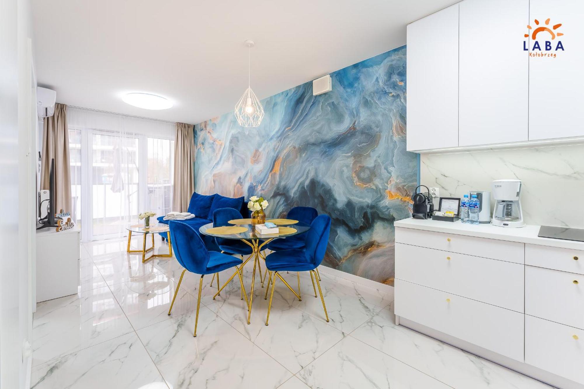 Laba Kolobrzeg Apartamenty Kasprowicza 20Ab Buitenkant foto