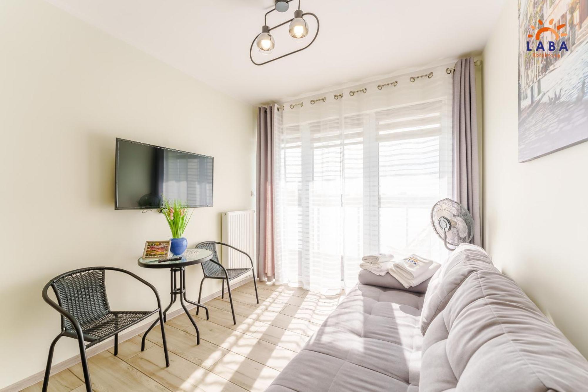 Laba Kolobrzeg Apartamenty Kasprowicza 20Ab Buitenkant foto